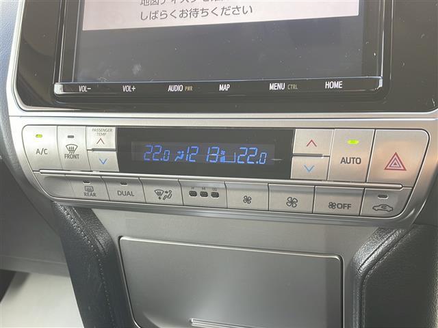 【運転席操作部】快適なドライブを楽しむための機能が装備されています！運転席から触れるので、使いやすいです！除菌プランいれていただくと、さらに清潔で安心していただけます！