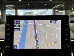 純正9インチDオーディオ装備！！　BluetoothやApple CarPlayなどお楽しみいただけます！！