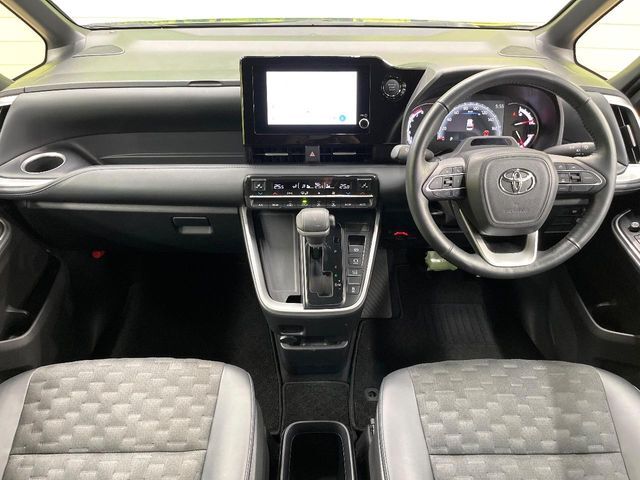 グループ総在庫数約30，000台！！全国の系列店からメーカー・車種問わずご紹介出来るので、あなたにピッタリのお車が見つかるはずです♪まずはお問い合わせ下さい☆