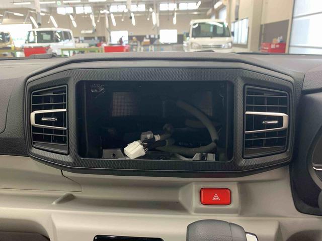 当社ではご購入時にメンテナンス商品や自動車保険のご提案も行っております。