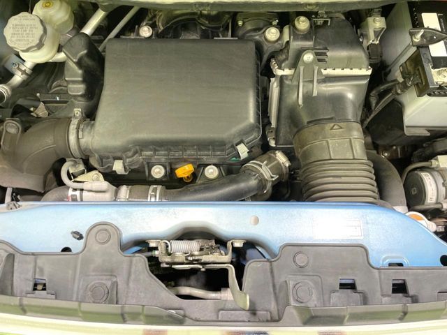 親切・丁寧な専門メカニックスタッフが応対！・車検・点検整備・事故等の修理などアフターサービスも安心。お車のカスタマイズもネクステージのサービススタッフまでご相談ください！