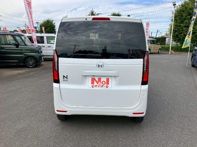 私達はお客様が楽しく、そして安全な車選びができますよう、分かりやすい情報開示を心がけております。価格の表示に関しては、支払総額を掲載する事で、初心者のお客様にも安心な情報をお届け致します。