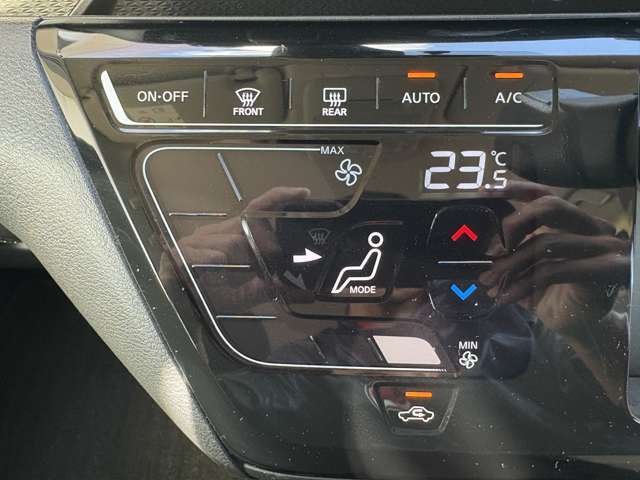 「オートエアコン」　設定した温度まで自動で調整♪上手に使えば燃費に貢献！