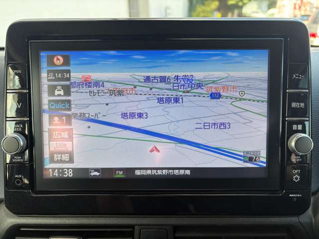 【カーナビ】純正ナビが付いています。画面上の地図が見やすいのが特徴です。
