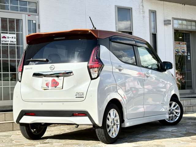 今度の週末は是非、店舗に遊びに来ませんか？キッズルームも完備してますのでごゆっくりと展示車をご覧いただけます！！