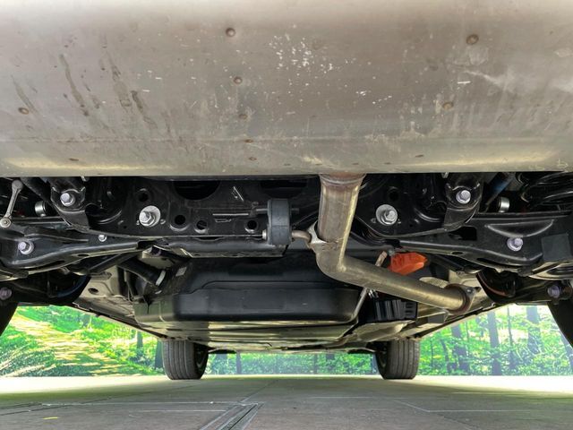 下回りがきれいなうちに、防錆加工の施工がオススメ。降雪地域はもちろん、沿岸部にお住いの方や、趣味でマリン・ウィンタースポーツをされる方にご好評いただいております。