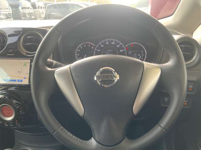 お支払い方法はオートローンまたはクレジットカード払い対応●買取り、下取り強化キャンペーン中●当社買取りスタッフにより高額査定致します●お気軽にお申し付け下さい