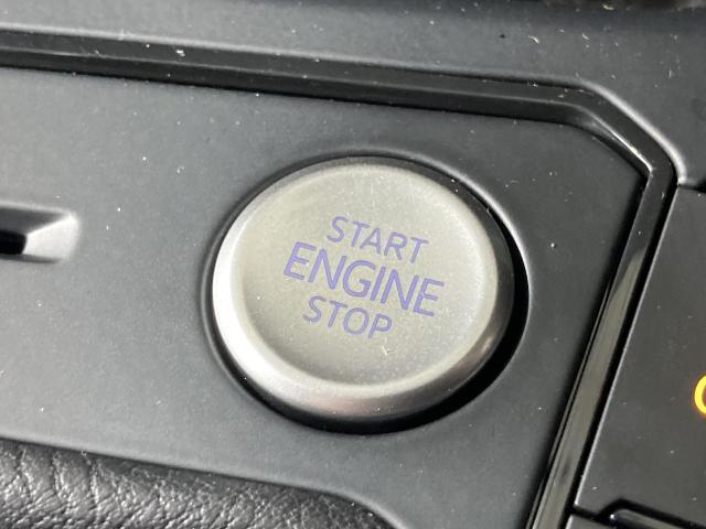 ●Start/Stop●ブレーキを踏みボタンを長押しするだけで、キーの抜き差しなく簡単にエンジンをかける事が出来ます。