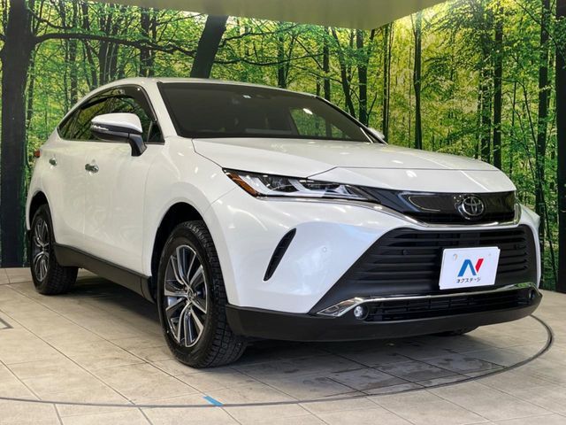 大好評のボディコーティング「弾スプラッシュコート」もご納車までに施工可能。通常のガラスコートと異なる、耐久年数6年の無機質ガラスコーティングが、ボディをキレイな状態に保ってくれます。