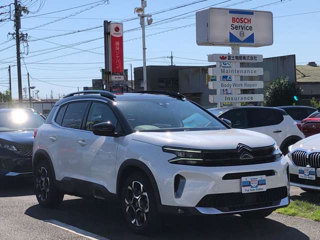 コンパクトな輸入車の在庫を増やしており、輸入車の整備も自信を持ってご案内しております。整備でのご要望があるお客様もご遠慮なくお問い合わせください。