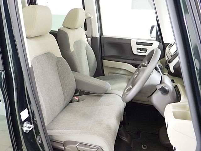 【禁煙表記について】　タバコを含めた車内のニオイに関しては、個人の主観となる為、ご来店時にお客様に確認して頂いておりますので、ご了承下さい。