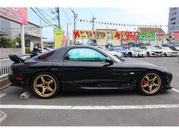 ここで整備して車検も受けます！タイヤの山がないくらいです。試乗いつでも可能です！加速など問題無く、素晴らしい出来上がりです！お買い得！アクセス多数！大人気5型！1台限定です！お早めにどうぞ！