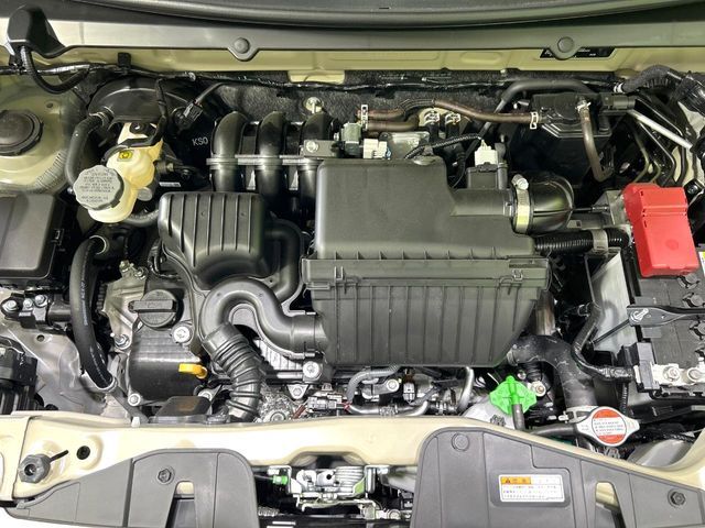 親切・丁寧な専門メカニックスタッフが応対！・車検・点検整備・事故等の修理などアフターサービスも安心。お車のカスタマイズもネクステージのサービススタッフまでご相談ください！