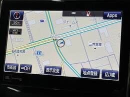 【純正ナビ】一体感のあるナビは、高級感ある車内を演出してくれます。Bluetooth再生などオーディオ機能も充実しておりますので、運転もより楽しめます♪