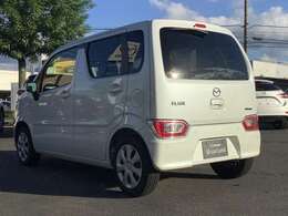 斜め後ろからの様子です☆