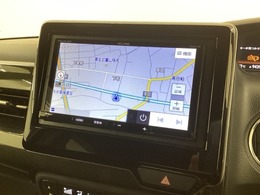 社外ナビ搭載です。知らない道も安心ですね！