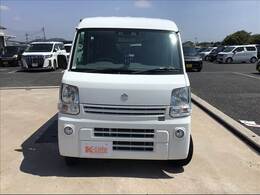 人気の届出済未使用車や厳選中古車を全メーカー豊富に取り揃えております。