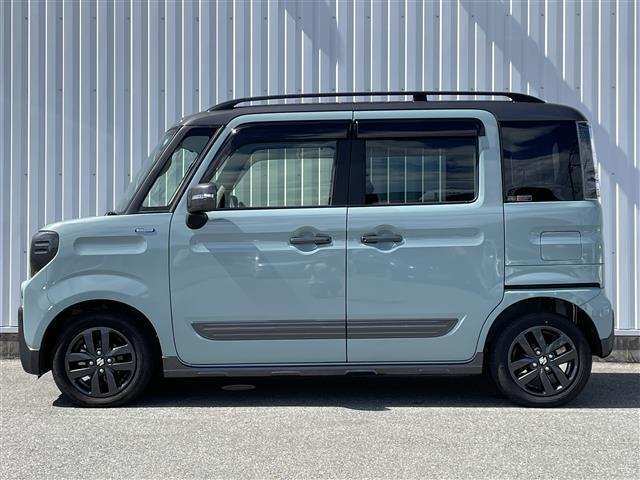 2層構造のダブルコーティングで4つの効果が約3年間持続！お車を綺麗に保ちたい、長く大切に乗りたい方におススメ♪