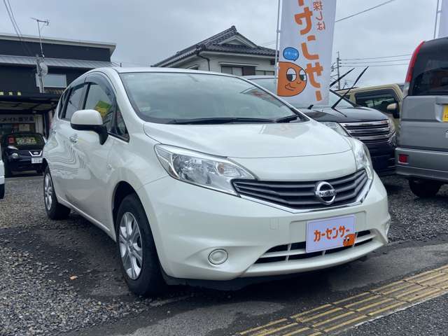 当店ではサービスピットを完備しております！車検、修理、板金塗装も当店にご相談下さい！
