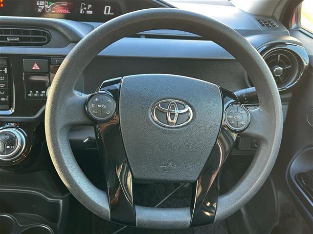 気になる車はすぐにお問い合わせください！画面右側の0066から始まる無料ダイヤルからお問い合わせ下さい！専門スタッフがお車のご質問にお答えいたします！