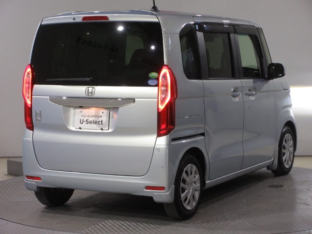 ボディクリーニング後、愛車をピカピカの状態へ保護するコーティング「ブライトパック」がおススメです！水垢がつきにくく、手入れがしやすくなりますよ！いつも愛車をきれいにしておきたい方におススメです。