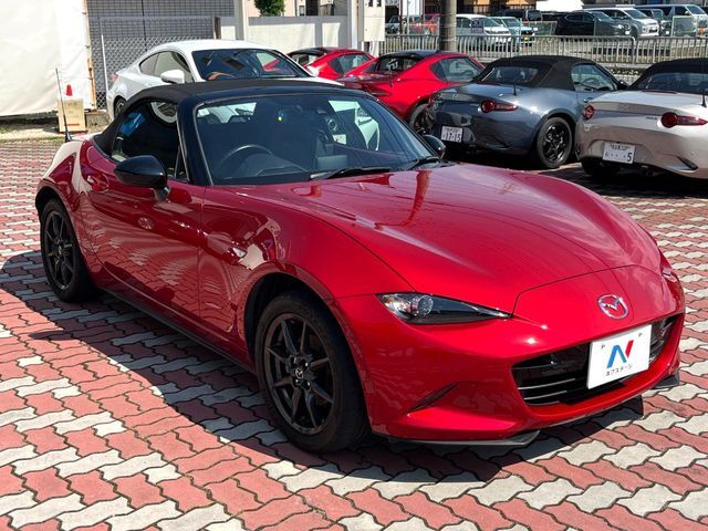大好評のボディコーティング「弾スプラッシュコート」もご納車までに施工可能。通常のガラスコートと異なる、耐久年数6年の無機質ガラスコーティングが、ボディをキレイな状態に保ってくれます。