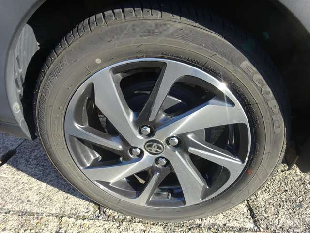 15インチ純正アルミ