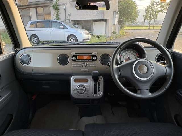 自社整備工場を完備しておりますので、整備・車検・修理などアフターサービスもお任せ下さい。お客様が充実したカーライフをおくれるよう全力でサポートいたします。