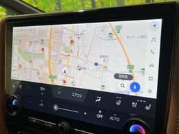 【14インチディスプレイオーディオ】画面内にオーディオ操作はもちろん、空調の調整機能なども盛り込んだ多機能なディスプレイオーディオです！スマートフォン連携はもちろん、車載ナビもお使いいただけます♪