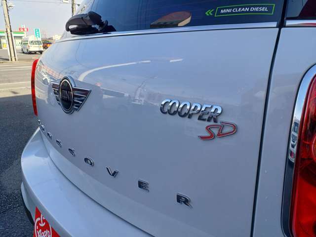 ご納車前に法定12か月点検または車検整備を行います。費用は総額に含まれております。