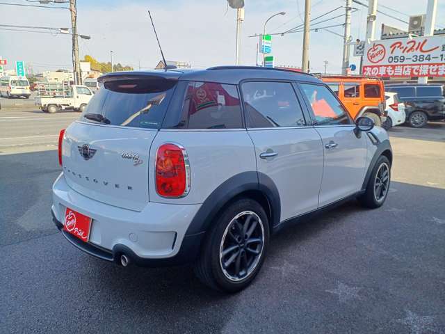 他府県のお客様からご注文頂いた場合、他府県登録手数料・陸送費用が別途費用が必要となります。　金額に関しましては当店までお問い合わせください。