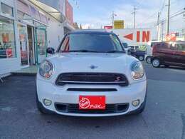 アップル鈴鹿店展示車両　フリーダイヤル0078-6002-100209　営業時間10：00～19：00　定休　水曜日