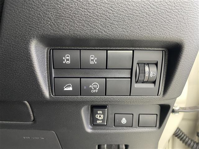 【運転席操作部】快適なドライブを楽しむための機能が装備されています！運転席から触れるので、使いやすいです！除菌プランいれていただくと、さらに清潔で安心していただけます！