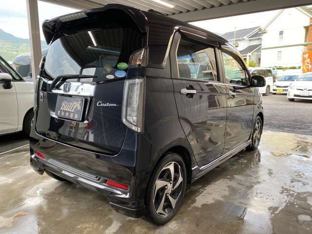 禁煙車！気になるキズや凹み等無く、全体的ににキレイな外装が自慢です！