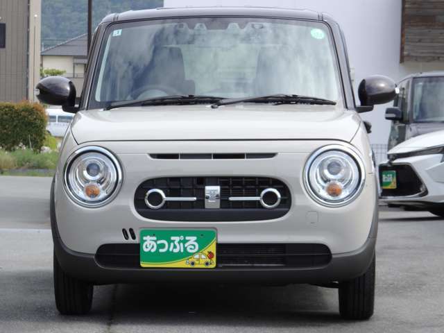 毎日全国の仕入れ先から厳選した車を仕入れしております！プロの査定士の検査を受けた車を仕入れ、入庫後も社員が1台1台を走行チェックや状態確認・装備確認などを入念に行います。