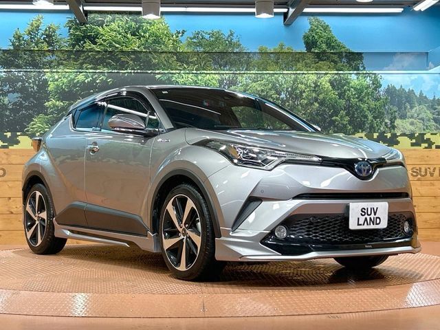 大好評のボディコーティング「弾スプラッシュコート」もご納車までに施工可能。通常のガラスコートと異なる、耐久年数6年の無機質ガラスコーティングが、ボディをキレイな状態に保ってくれます。