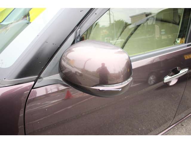 弊社社員がお客様のご事情に寄り添ってご相談に乗ります。お車は生活必需品だから・・・！安心してお乗り頂けるように整備やメンテナンスにも力を入れております。