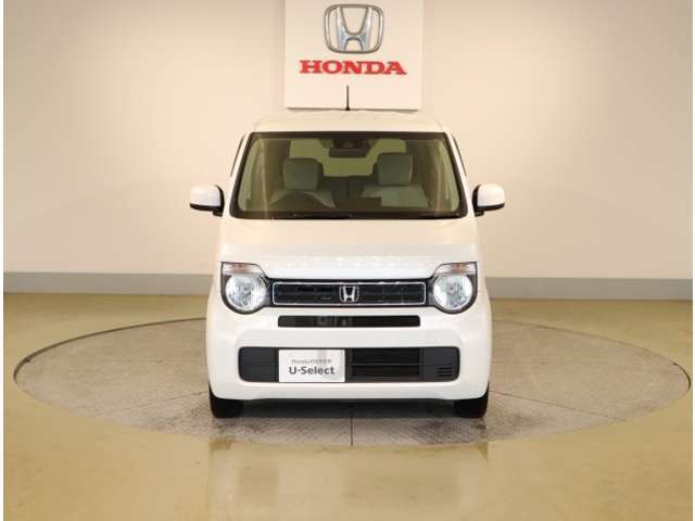 弊社は、車両本体価格に、整備代金が含まれております。納車時までにホンダの整備士がしっかりと点検整備をさせていただいておりますので、ご安心してお買い求めしていただけます。