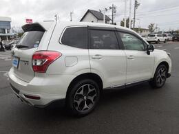 全国に店舗を展開しているのでどこでもお取り寄せが可能です！この車が気になるけど遠方だから・・・と諦める必要はありません！※別途陸送費が必要です。