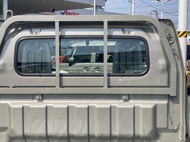 ロープを通して荷物をしっかり固定出来ます。