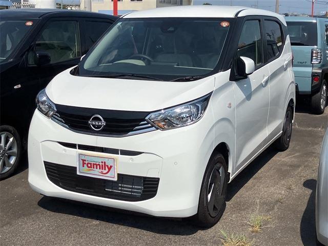 【アフターサポートもお任せ】購入後の車検・オイル交換、鈑金修理、コーティング等、全て自社工場で作業できます！
