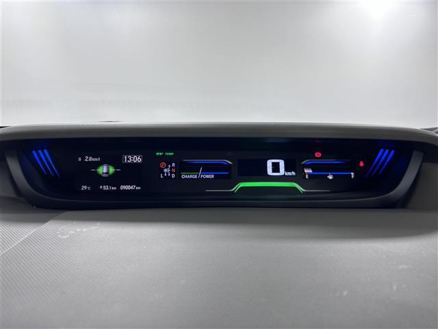 【スピードメーター】メーターがシンプルで見やすく運転しやすいですね！