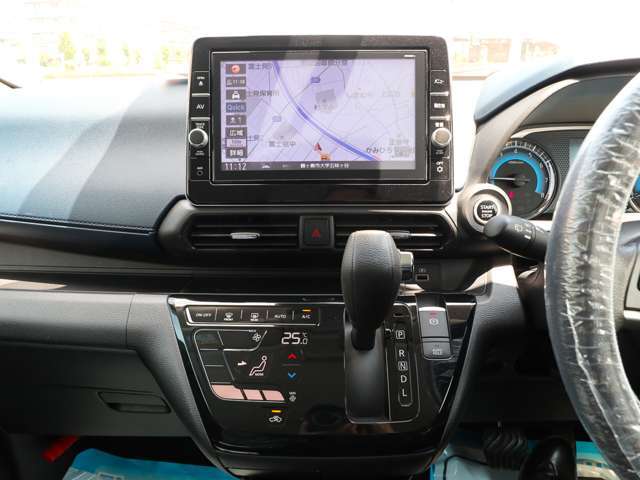 ★純正9インチフルセグナビ【MM320D-L】を装着済み★フルセグTV/Bluetooth/CD・DVD/FM・AMラジオ/ハンズフリー通話に対応可能です♪