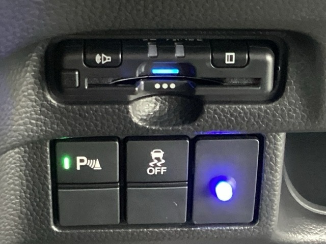この度は、当店のお車をご覧いただきまして誠にありがとうございます。お気軽にお問い合わせください。