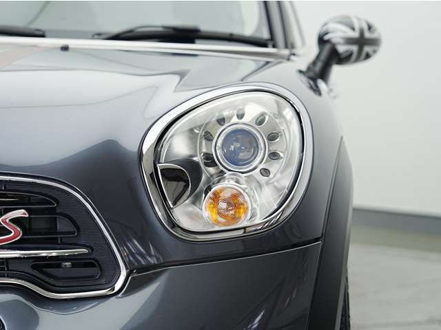 「キズやエンジンの状態は?」「イヤな臭いはしない?」「修理歴や水没車じゃないか気になる！」どんな小さな不安でもお答えします。お気軽にお問い合わせください！