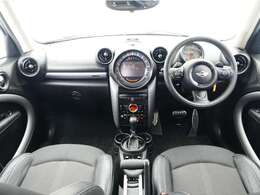 「キズやエンジンの状態は?」「イヤな臭いはしない?」「修理歴や水没車じゃないか気になる！」どんな小さな不安でもお答えします。お気軽にお問い合わせください！