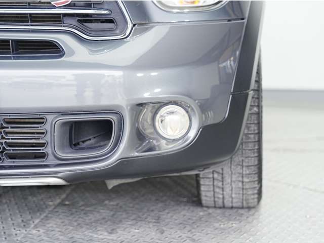 「キズやエンジンの状態は?」「イヤな臭いはしない?」「修理歴や水没車じゃないか気になる！」どんな小さな不安でもお答えします。お気軽にお問い合わせください！