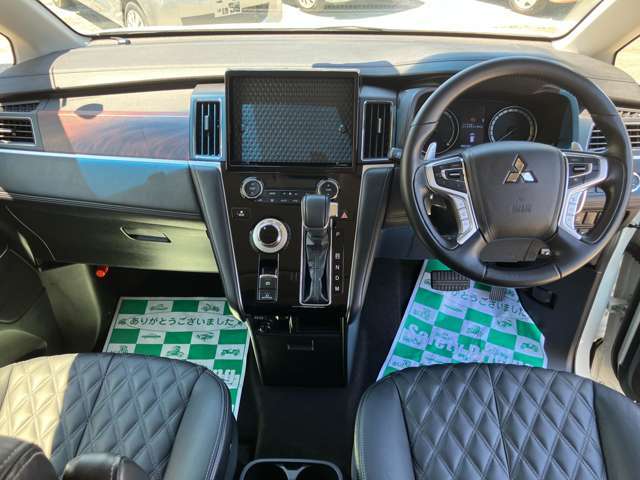 内外装ともに状態良好！室内ルームクリーニング済み☆更に輝きたいお客様にボディーコーティングも承ります。スタッフにご相談ください。