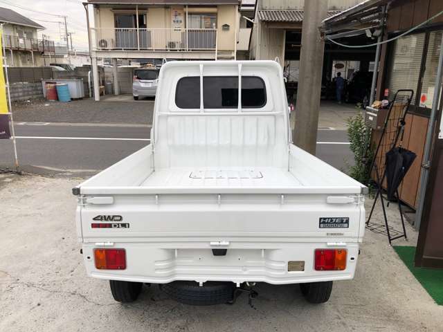 代車が必要な方は、ご成約後から納車までの間は無料で代車をお貸しいたします。お気軽にお問い合わせください☆