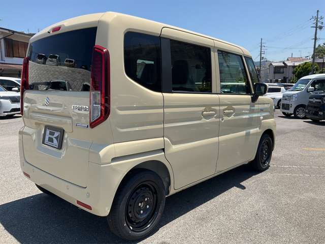 ★在庫車も高品質★　　　　　　★高年式で走行距離100km未満の、届出済み未使用車だけを仕入れております★　　　　　　★もちろん修復暦のある車は一台もございませんので、ご安心下さいませ★